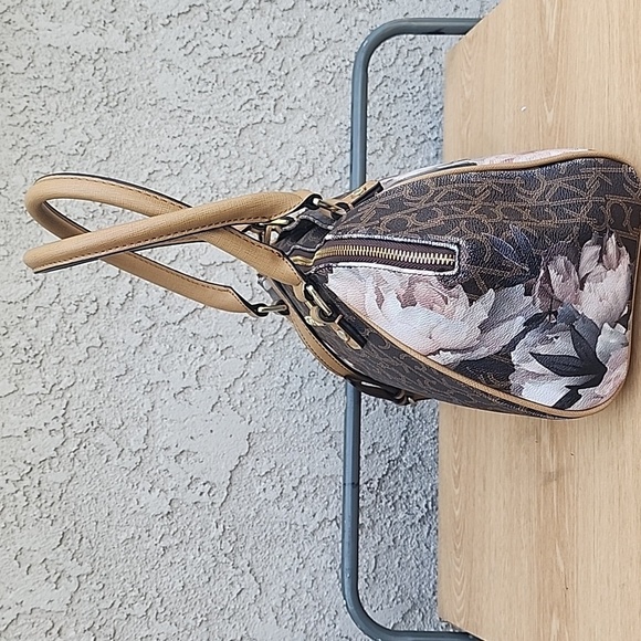 Calvin Klein Hudson Signature Satchel Handbag - Picture 4 of 15